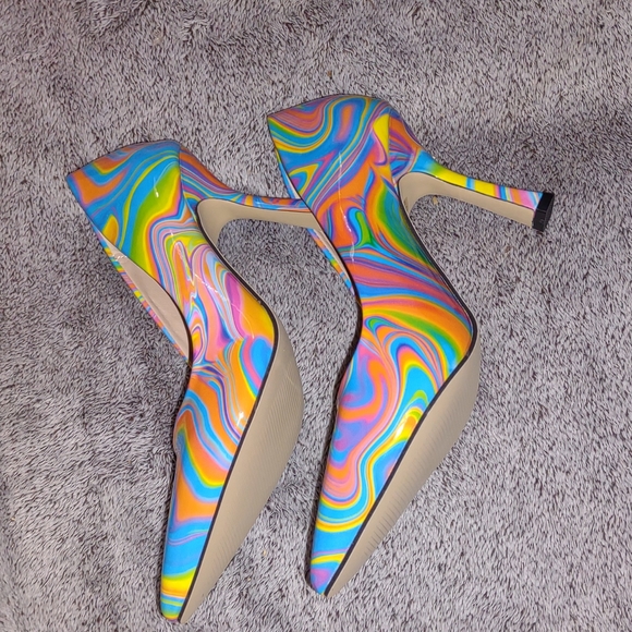 👣GROOVY Peace✌🏻 & Love 💜 70s Style Heels - Picture 13 of 15